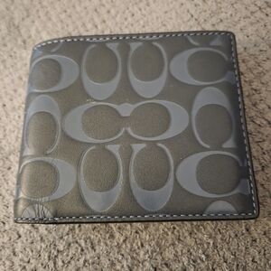 Coach Men's Signature Bi-Fold Wallet in Black and Gray